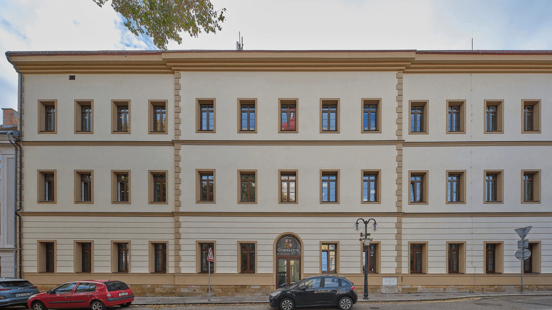 Gymnázium Komenského Nový Bydžov