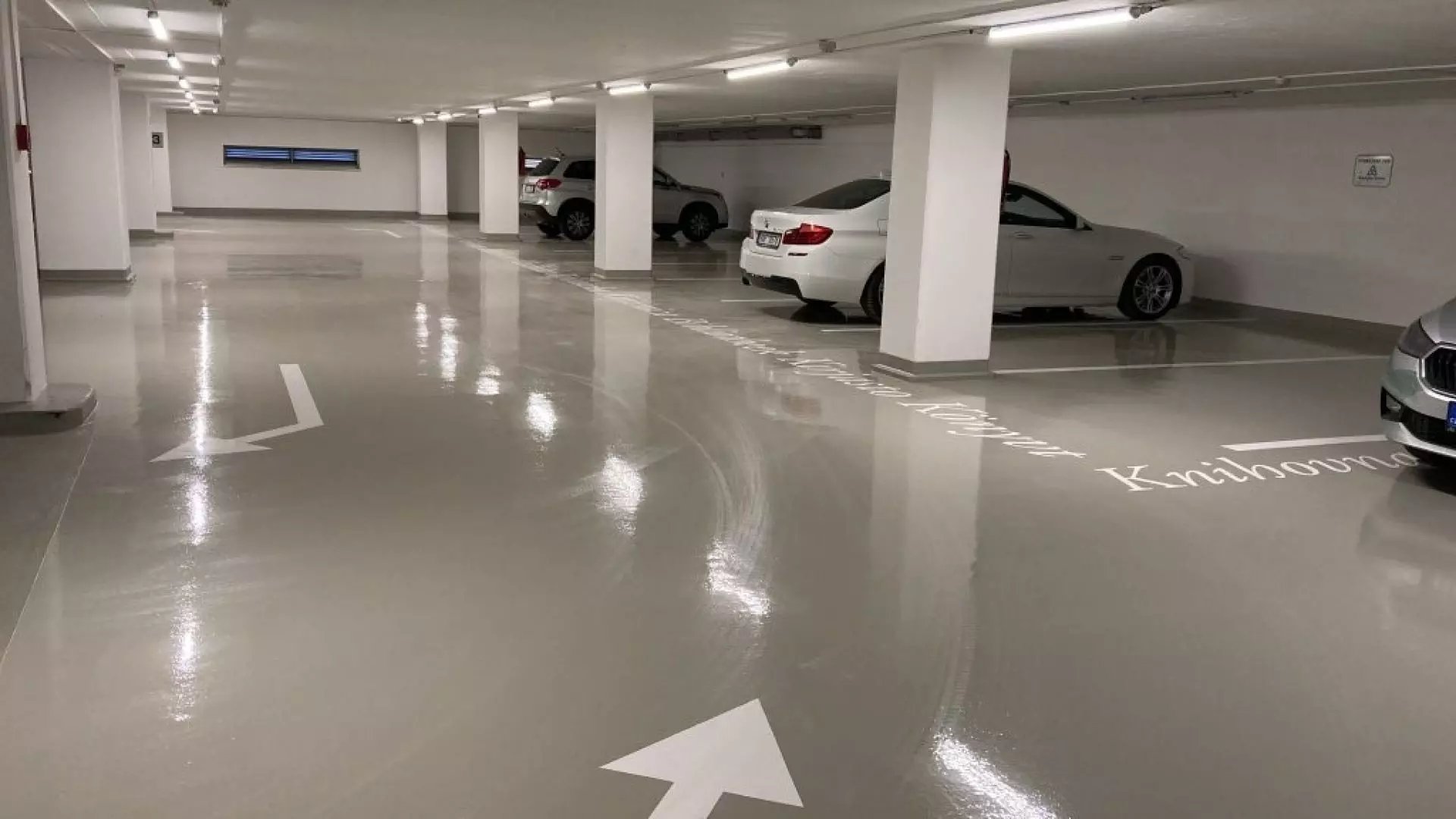 podlahy_parking-2_0.jpg podlahy_parkovaci_plochy_parking_II