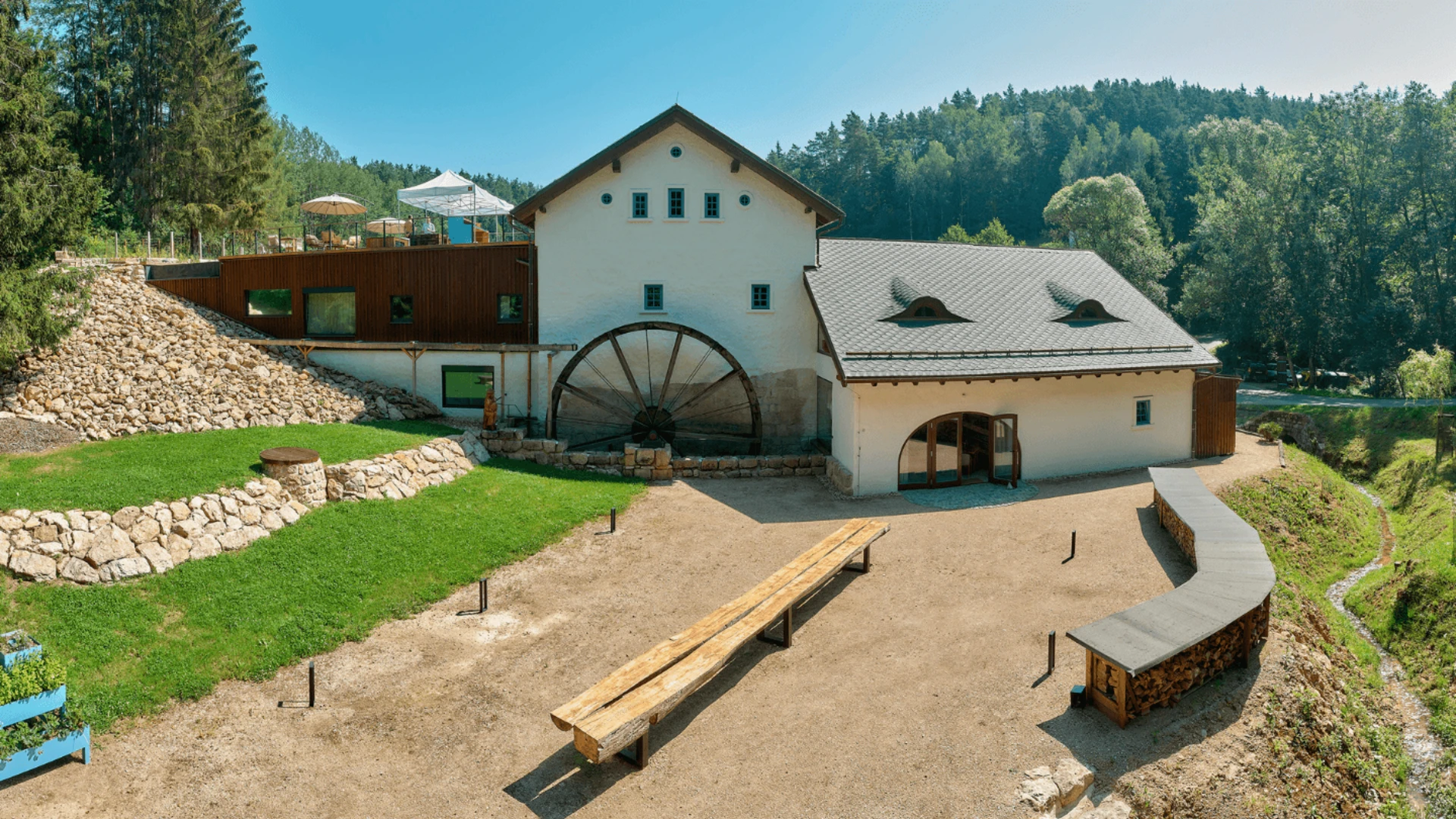 Podhlavický mlýn