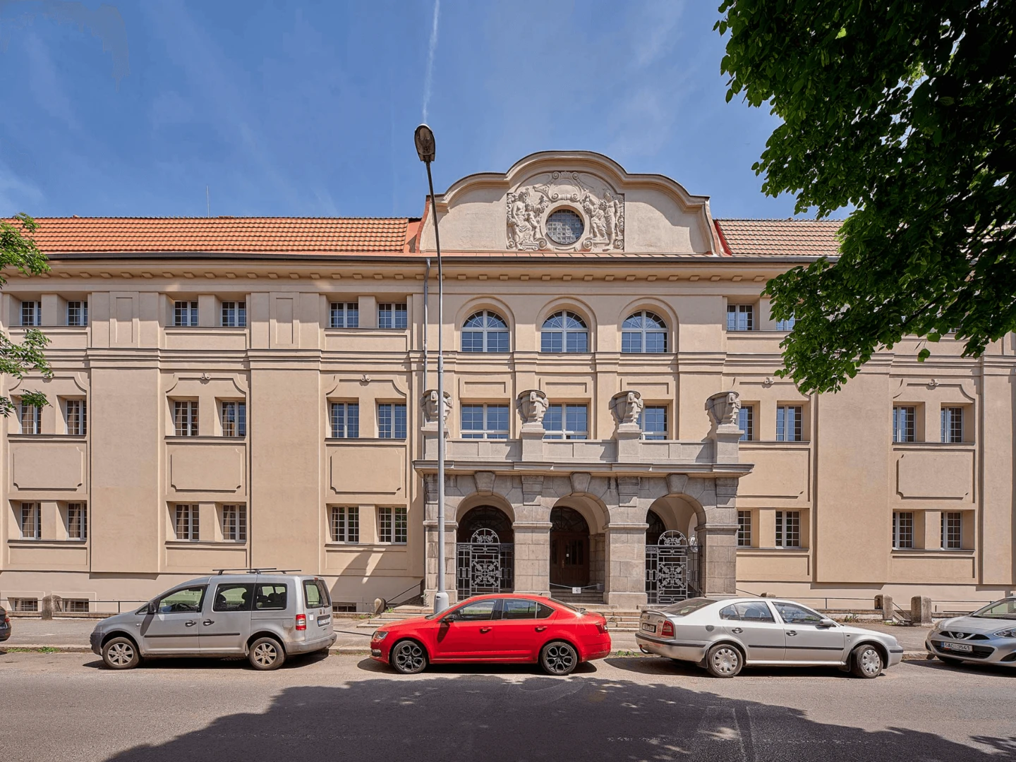 Střední průmyslová škola strojnická a Střední odborná škola profesora Švejnara