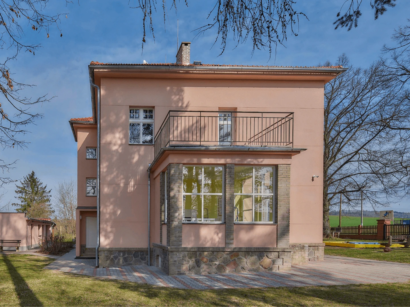 Památník Josefa Lady a jeho dcery Aleny, Hrusice