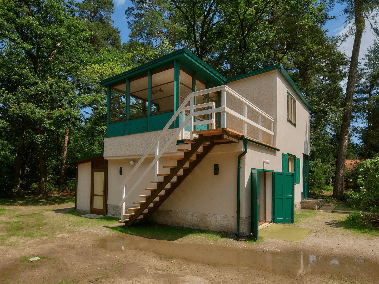 Hrabalova chata, Kersko