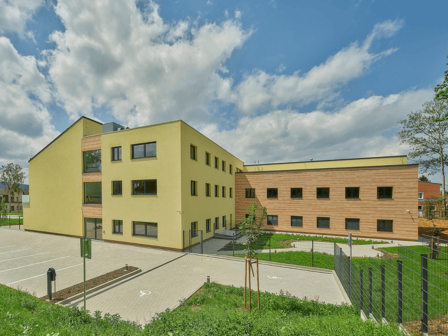 Domov důchodců s Alzheimer centrem Hrádek nad Nisou