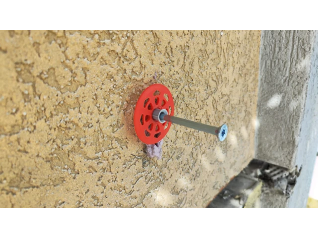 Stabilizace stávajícího ETICS - rámová kotva SXRL s talířkem DT60 a pěnou SanRec Stabilizace stávajícího ETICS - rámová kotva SXRL s talířkem DT60 a pěnou SanRec