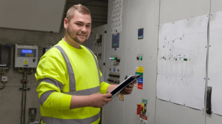 Pozice - výroba a sklad