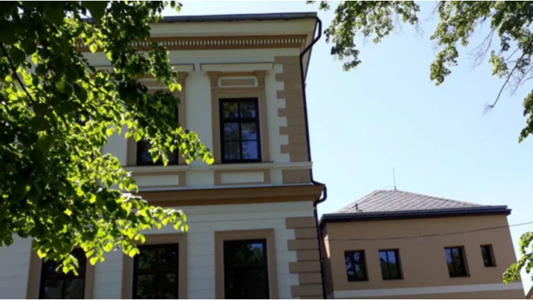 Proč a jakou chytrou omítku na vaši fasádu?